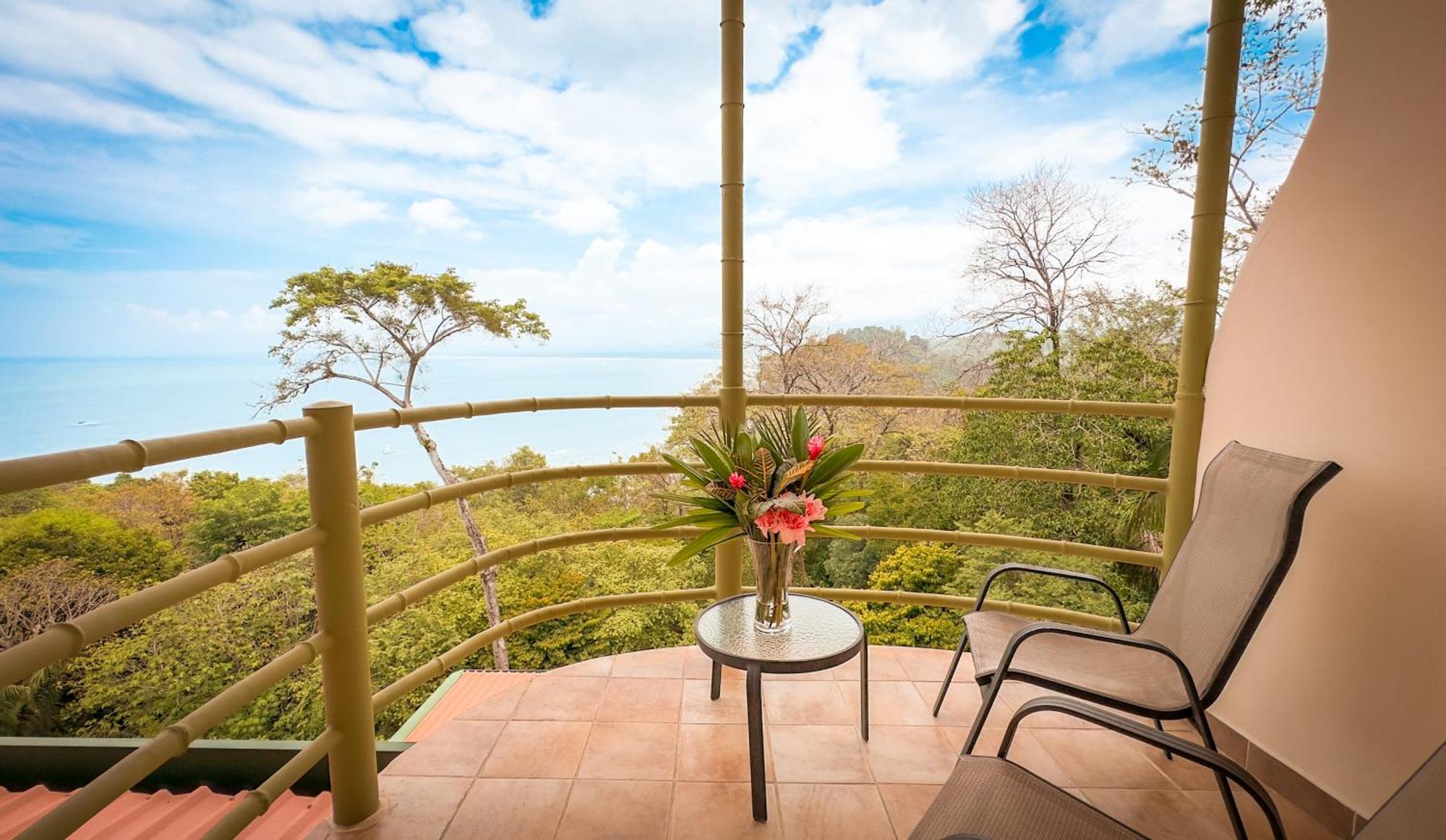 Issimo Suites (Adults Only) Manuel Antonio Bagian luar foto
