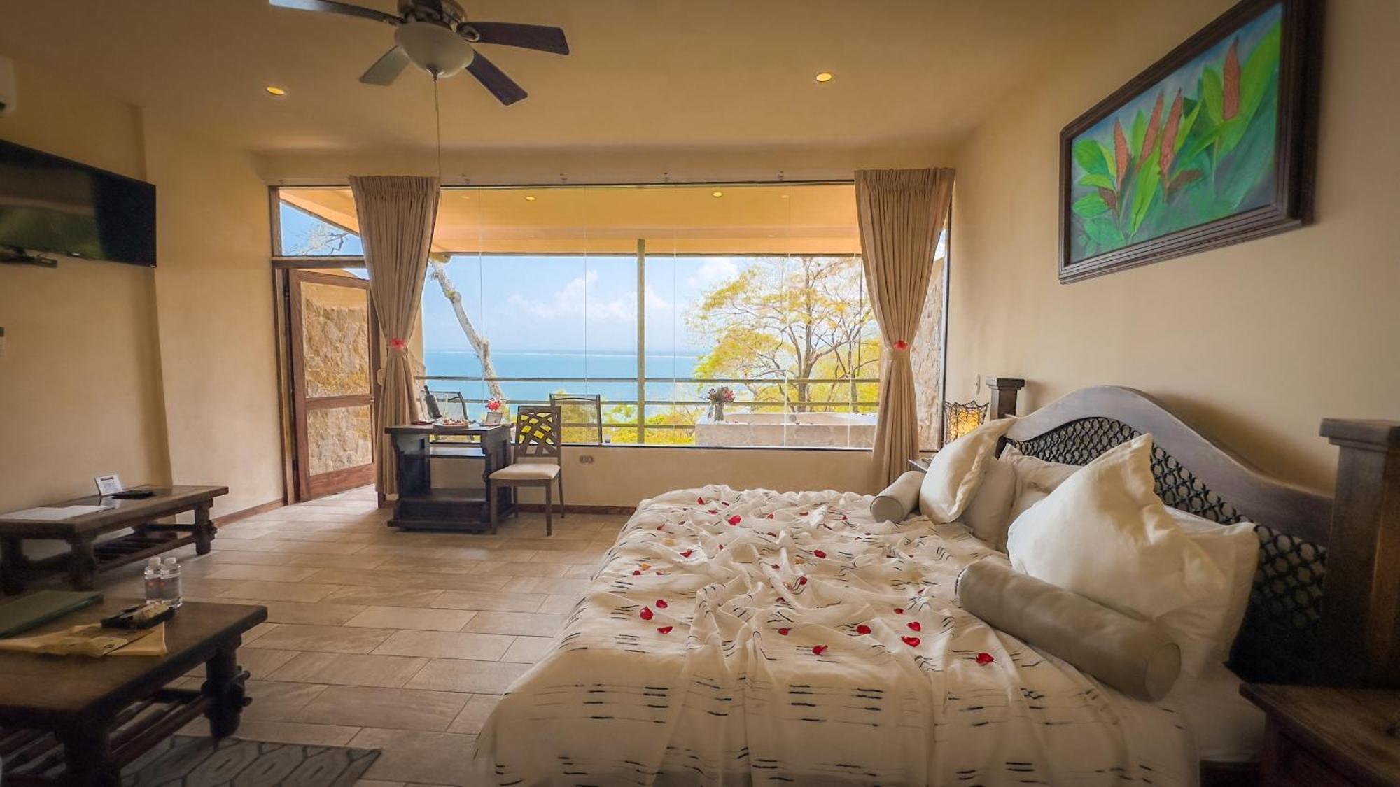 Issimo Suites (Adults Only) Manuel Antonio Bagian luar foto