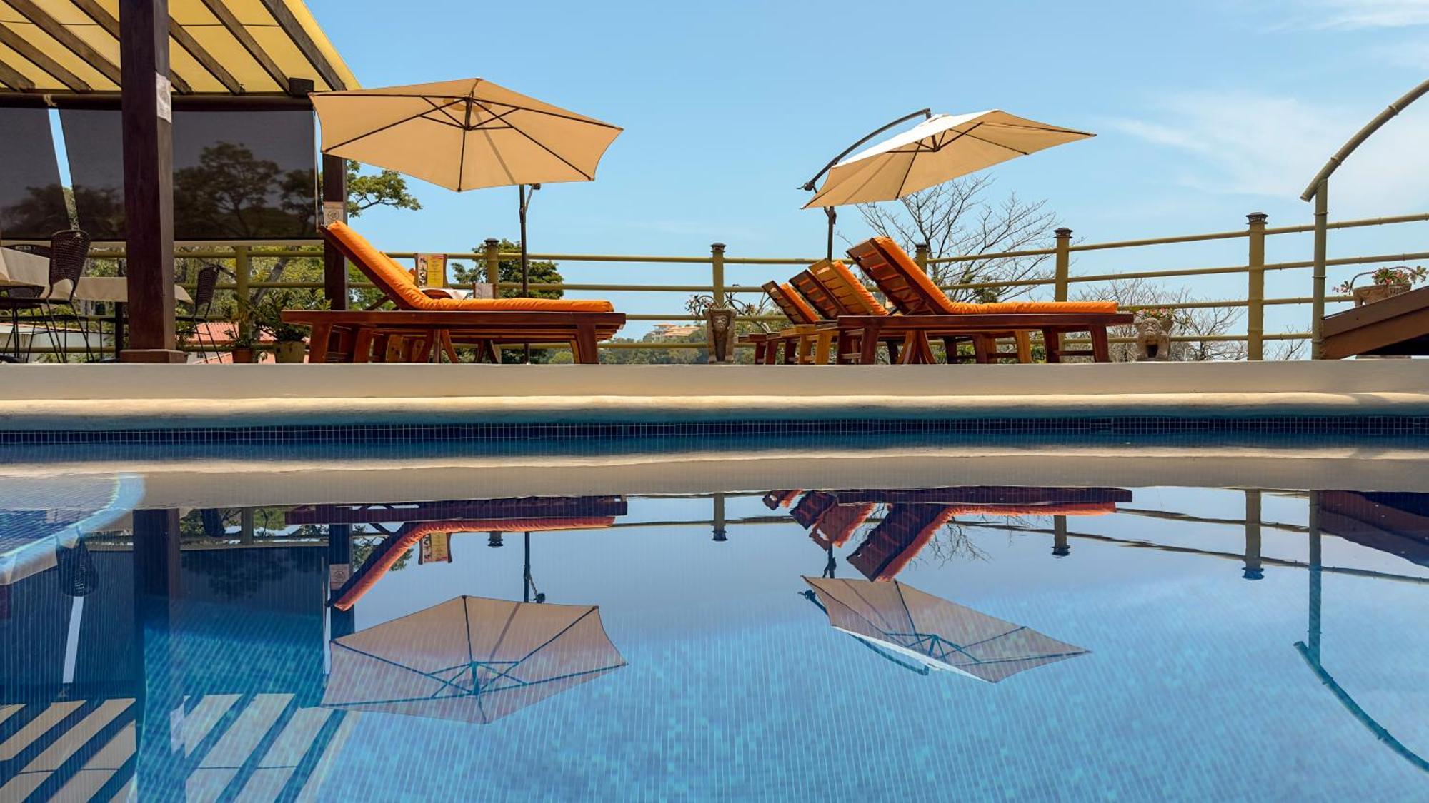 Issimo Suites (Adults Only) Manuel Antonio Bagian luar foto